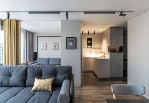 Крутая переделка типовой квартиры в советском блочном доме.