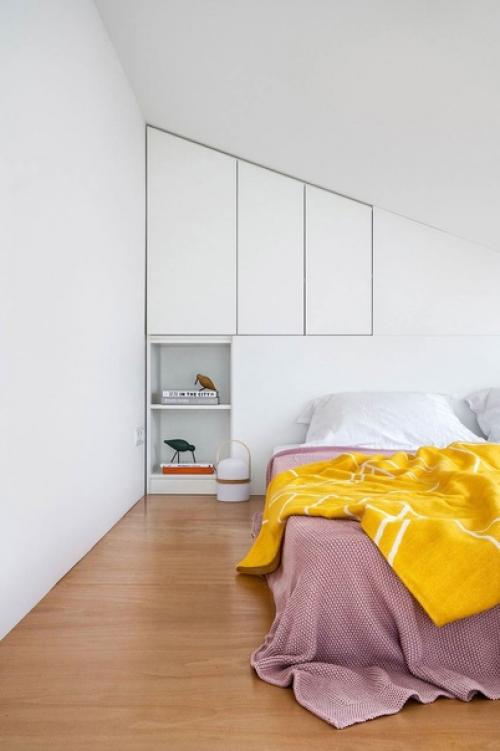 Квартира в мансарде, площадью 30 кв. 03