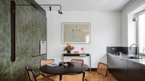 Черно-белая квартира по мотивам баухауса. 09