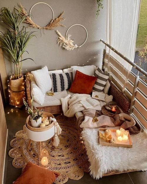 Гармоничный и насыщенный интерьер с большим количеством природных акцентов. 02