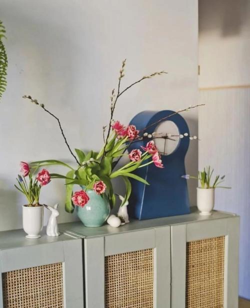 Здесь ключевую роль в интерьере сыграл именно синий - глубокий, спокойный, сдержанный. 08