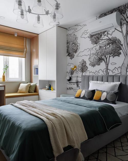 В этой квартире невозможно грустить - сочетание свежего зелёного и солнечного оранжевого задаёт настроение с первых шагов. 05