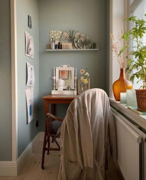 Интересно рассматривать детали, как будто вспоминаешь литературное произведение или кино.