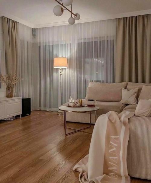 Двухэтажный загородный дом с очень уютной террасой. 09