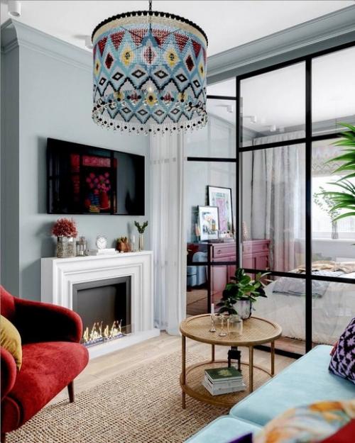 Внимание!  Только в том случае, если правильно расставить яркие акценты в интерьере, комната заиграет другими красками. 01