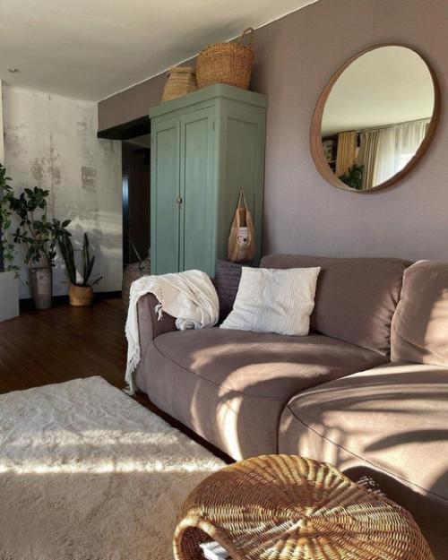 Уютная гостиная.  Интерьер в стиле то ли винтаж, то ли намёк на Прованс. 04