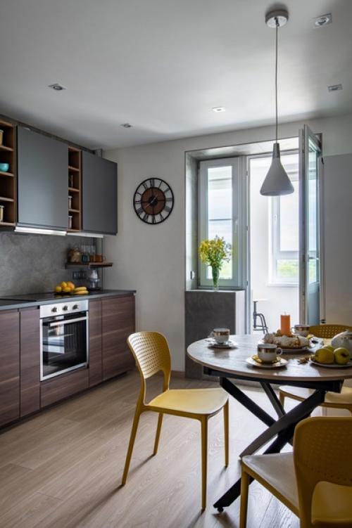 Двухкомнатная квартира с цветными акцентами. 03