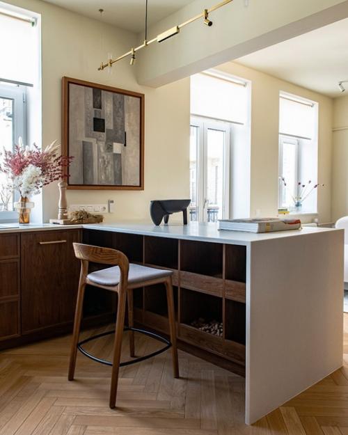 Работа со старым фондом всегда создает дополнительные трудности, но предлагает свои преимущества. 03