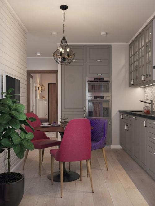 Небольшая красочная квартира, площадью 34 кв. 01