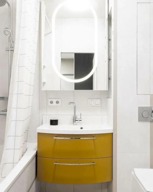 Стильный интерьер трёхкомнатной квартиры с яркими акцентами. 09