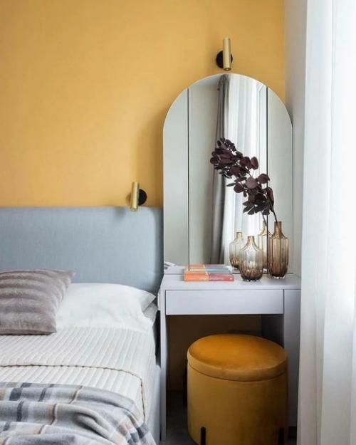 Стильный интерьер трёхкомнатной квартиры с яркими акцентами. 06