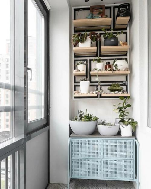 Стильный интерьер трёхкомнатной квартиры с яркими акцентами. 08