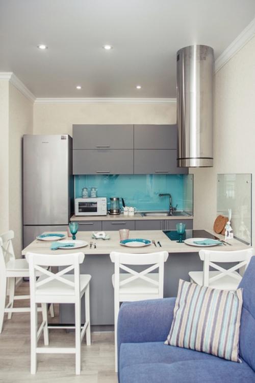 Отлично реализованный проект кухни - гостиной, площадь 18 м 2. 01