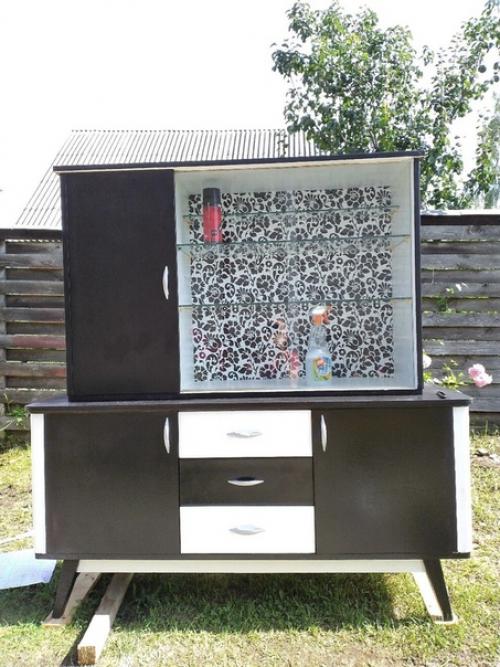 Очень классно!  Советскую мебель люблю. 02