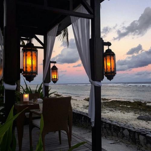 Представила себя в каждом месте с любимым человеком. 01