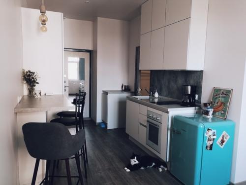 Наша маленькая квартира - оформили вместе с мужем. 01