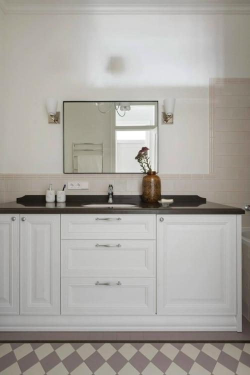 Этот интерьер доказывает, что классика уместна в любых пространствах - даже в современных новостройках. 05