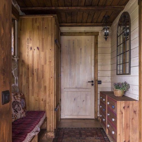 Уютный домик.  Особенной хорошая идея для дачи. 03