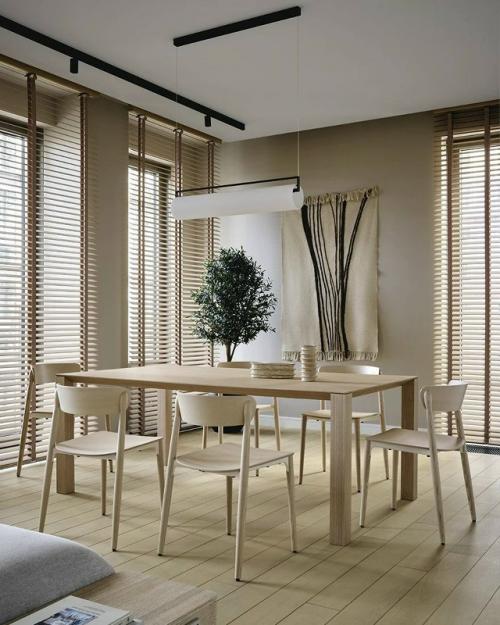 Этот стиль ценят за тонкий баланс эстетики и функциональности, за умение создавать тишину внутри интерьера и ощущение близости к природе. 03