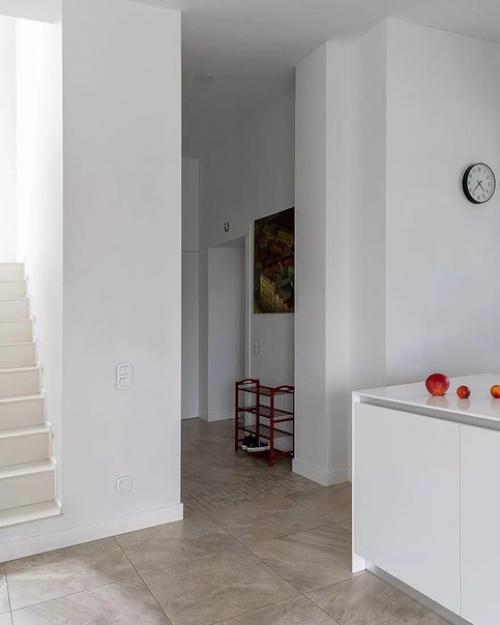 Минимализм это не просто белая мебель, голые белые стены и пустота. 01