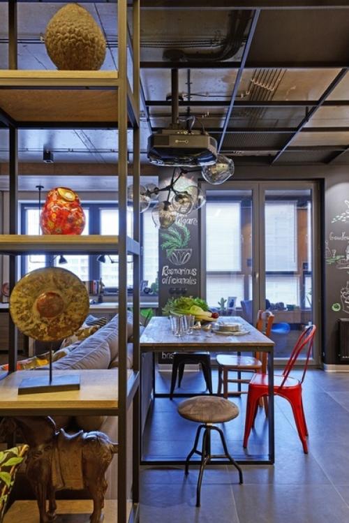 Очень круто!  А какие первые впечатление от этого проекта у вас. 05