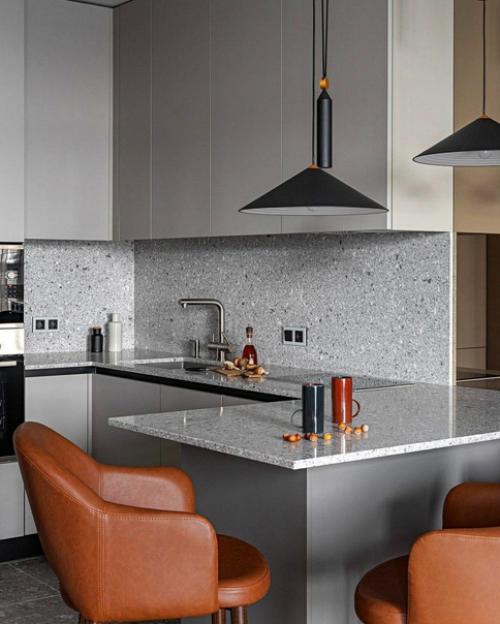 Интерьер в серо - бежевой гамме, с добавлением голубых и сине-зеленых оттенков в качестве акцентов. 01