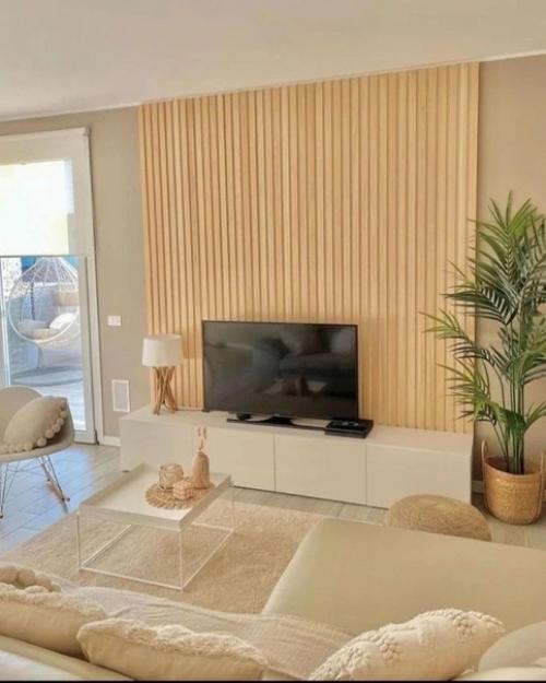 Квартира в светлых оттенках с элементами светлого дерева. 03