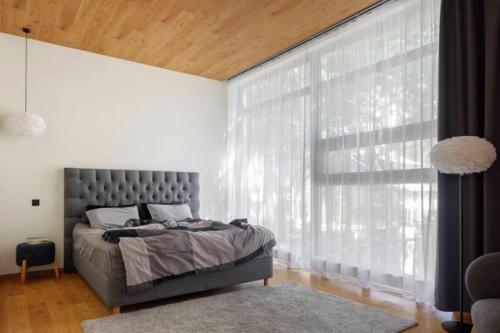 Интерьер не плох. 05