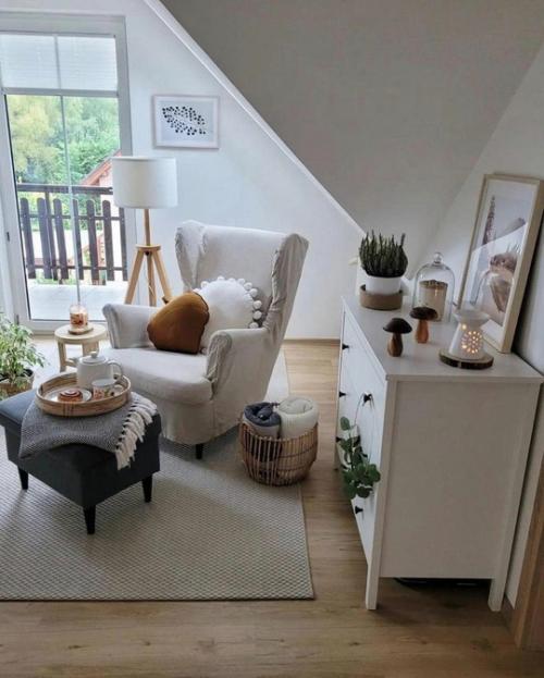 Этот интерьер - воплощение чистоты, порядка и функциональности, которые так ценят в скандинавском стиле. 08