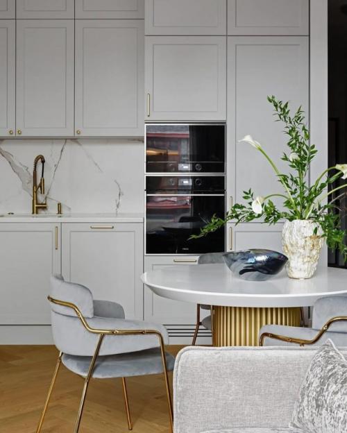 Этот интерьер - про гармонию формы и смысла. 08