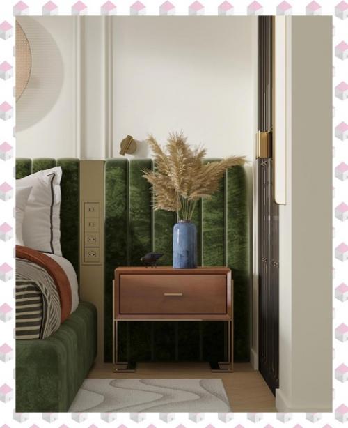 Интерьер спальни с балконом.