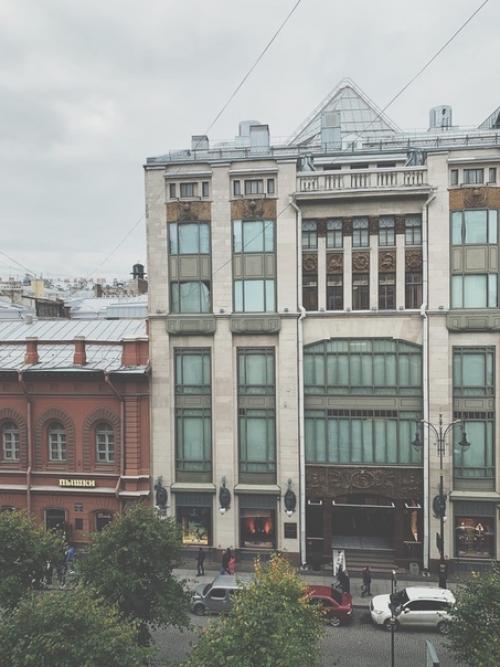 * Bce o дизaйнe интepьepa *.