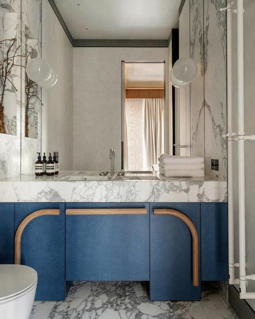 Разумная планировка, природные материалы, галерейное искусство и дизайн. 06