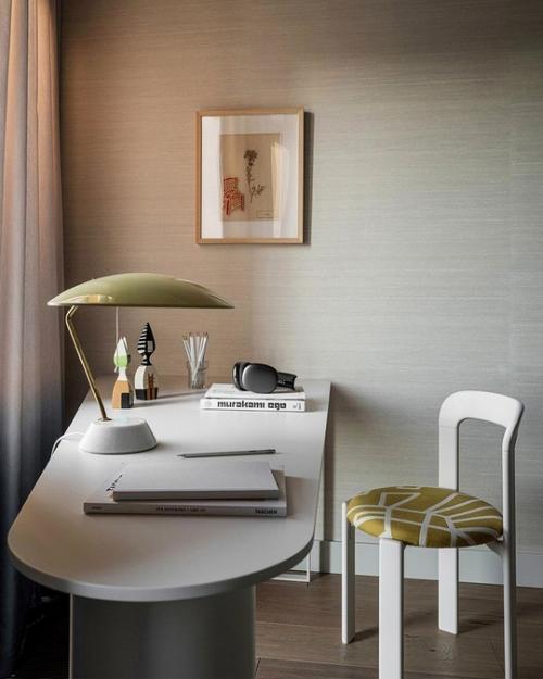 Разумная планировка, природные материалы, галерейное искусство и дизайн. 04