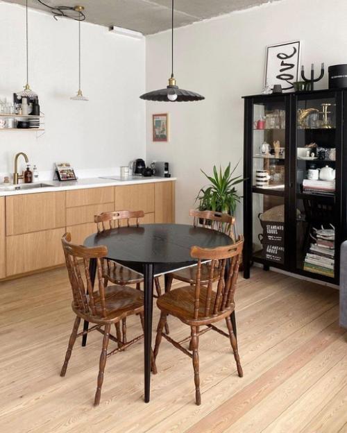 По-домашнему атмосферная кухня - гостиная. 01