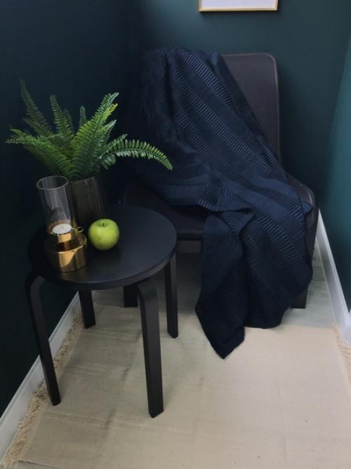 Нужно было бюджетно переделать балкон и кухню. 07