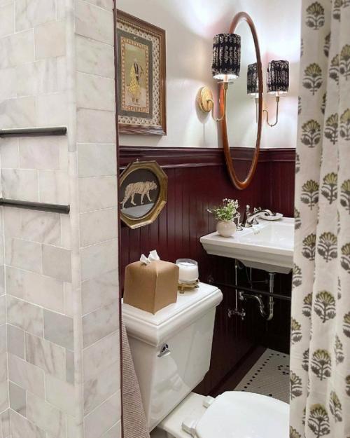 Интересный интерьер, такие элегантные предметы декора, удачно дополняющие друг друга - всё хочется рассмотреть. 07