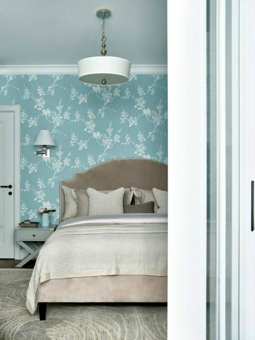 Эта квартира словно хранит дыхание старой Москвы - спокойной, интеллигентной, наполненной историей и тонким чувством стиля. 07