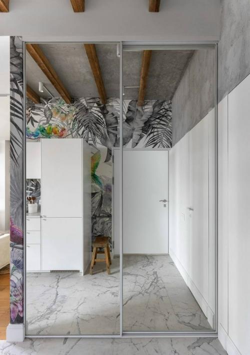 Светлая квартира с акцентными обоями - это пространство, наполненное воздухом, светом и ощущением спокойствия. 07