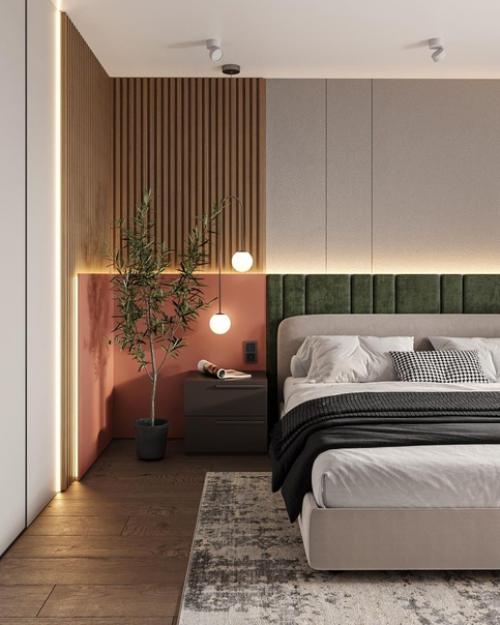 Спальня с любимым терракотовым, приятным деревом и зеленью.