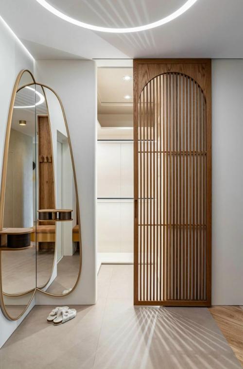 Эта просторная квартира площадью 101 кв. 08