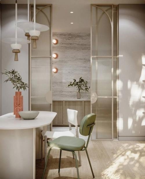 Очень красивая и светлая квартира.