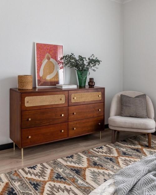 Двухкомнатная квартира с типовой планировкой. 04