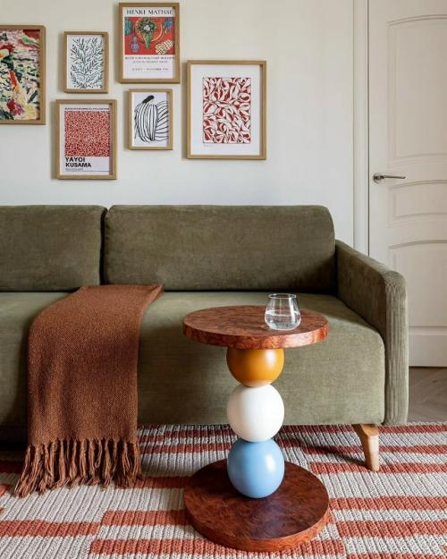 Эта квартира создана для тех, кто проводит много времени дома и ценит уют, функциональность и гармонию. 06