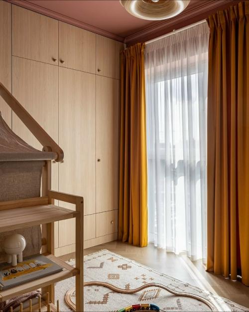 Эта квартира создана для тех, кто проводит много времени дома и ценит уют, функциональность и гармонию. 02