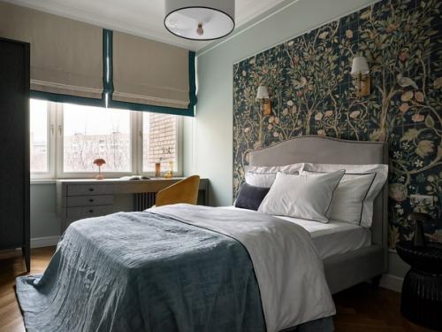 Элегантная трешка с печкой и домашней библиотекой. 04