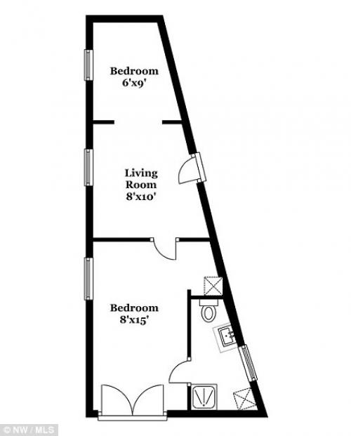 Построенный в 1925 году, узкий дом, продается за 519 тысяч долларов. 06