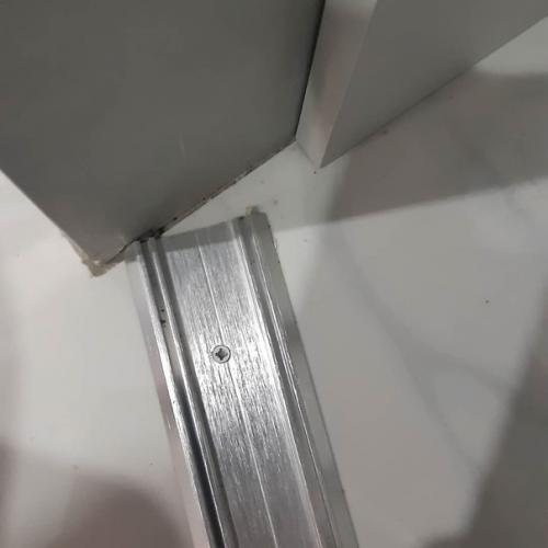 В нашем городе действуют невероятного уровня специалисты по установке мебели. 01