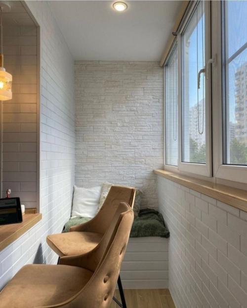 Балкон объединенный с кухней. 04