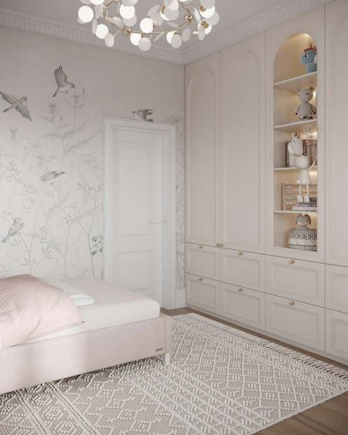 Миленько.  Я бы заменила римскую штору на обычные. 05